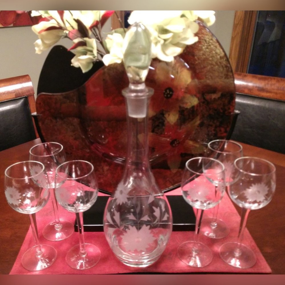 NWT-Toscany Crystal Hand Blown Etched Wine Glass & Carafe Set-Made in Romania
